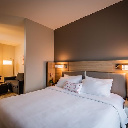 Springhill Suites By Marriott Tarrytown Westchester County Exteriör bild